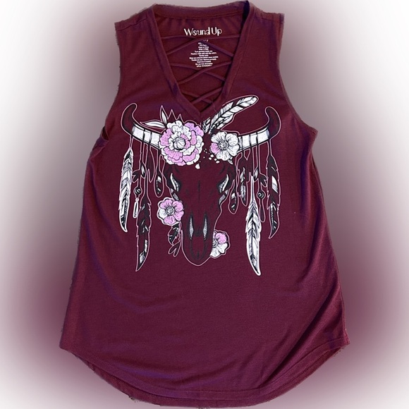 Juniors Western Tank (NWOT) - Picture 1 of 3